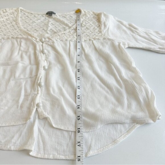Charlotte Russe Peasant Blouse Top Shirt White Small Button Up Flowy Bell Sleeve - Picture 4 of 6